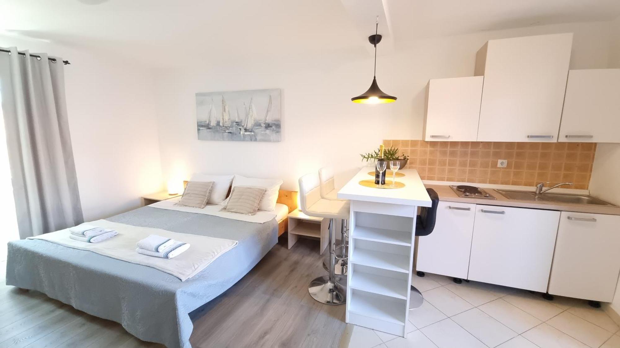 Apartments Skoljka イェゼラ エクステリア 写真