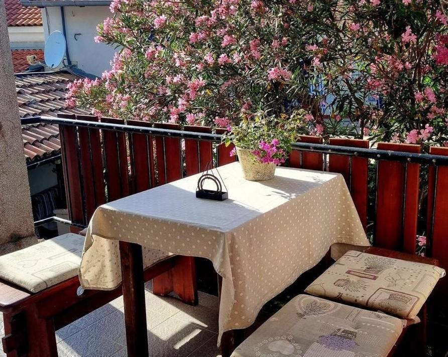 Apartments Skoljka イェゼラ エクステリア 写真